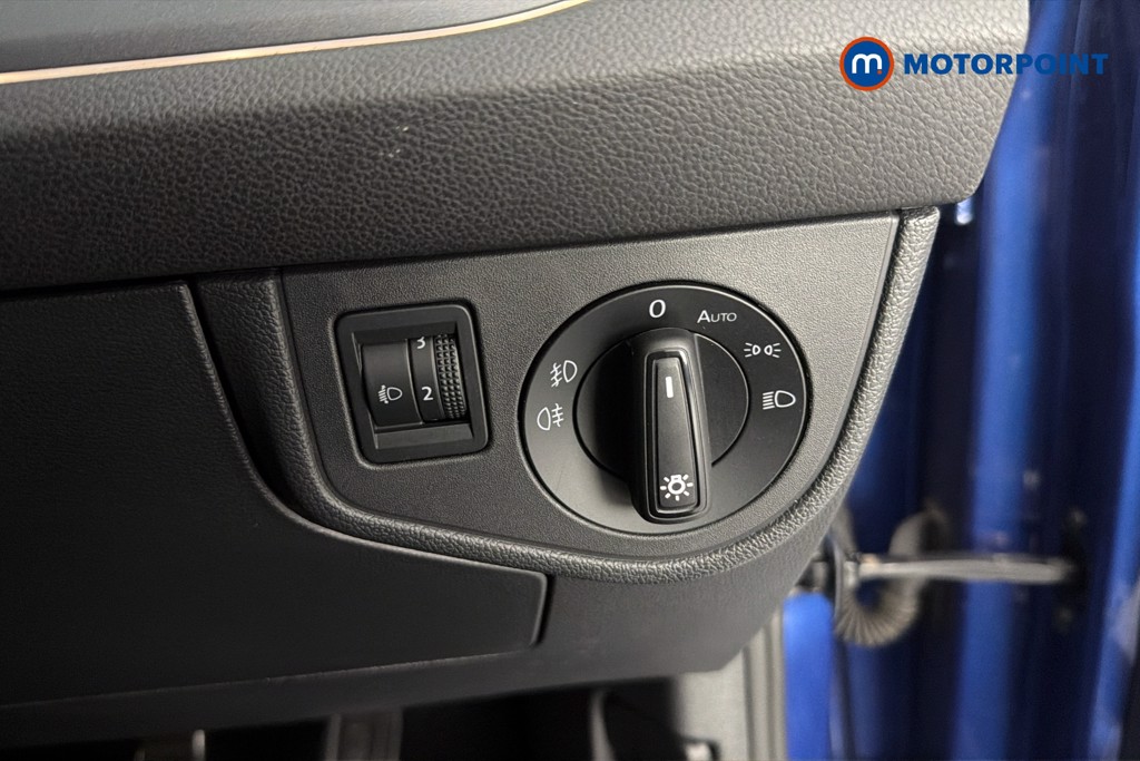 Volkswagen Polo R-Line Automatic Petrol Hatchback - Stock Number (1655962) - 18th supplementary image