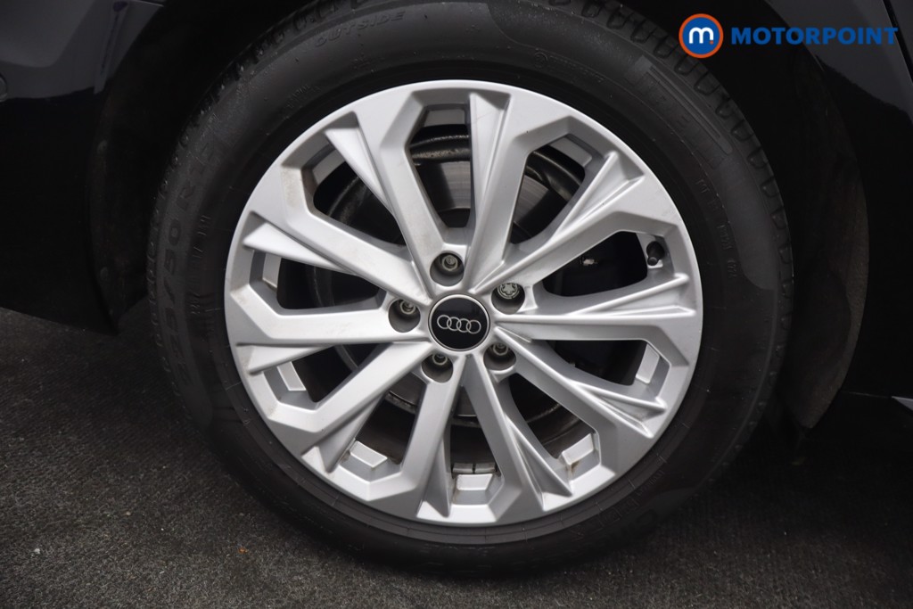 Audi A4 Sport Automatic Diesel Estate - Stock Number (1656000) - 15th supplementary image