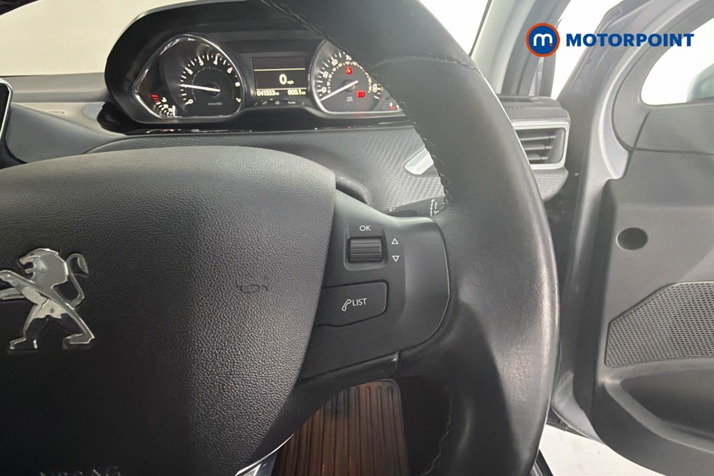 Peugeot 2008 Allure Premium Manual Petrol SUV - Stock Number (1656008) - 4th supplementary image