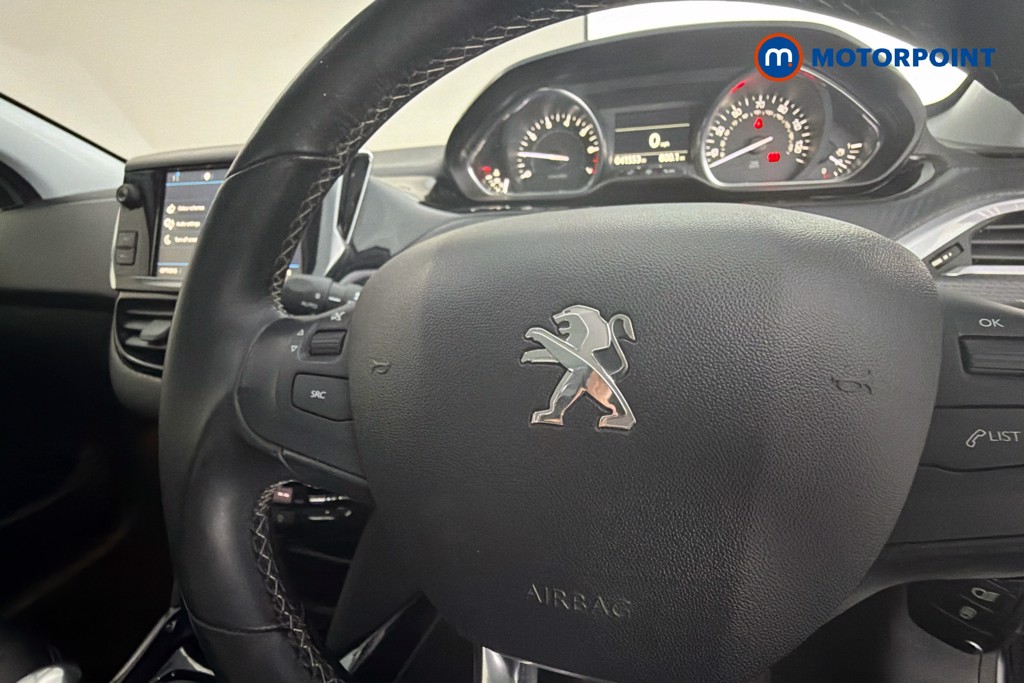 Peugeot 2008 Allure Premium Manual Petrol SUV - Stock Number (1656008) - 5th supplementary image