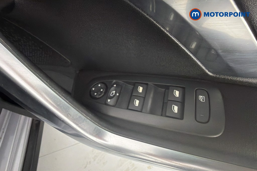 Peugeot 2008 Allure Premium Manual Petrol SUV - Stock Number (1656008) - 20th supplementary image