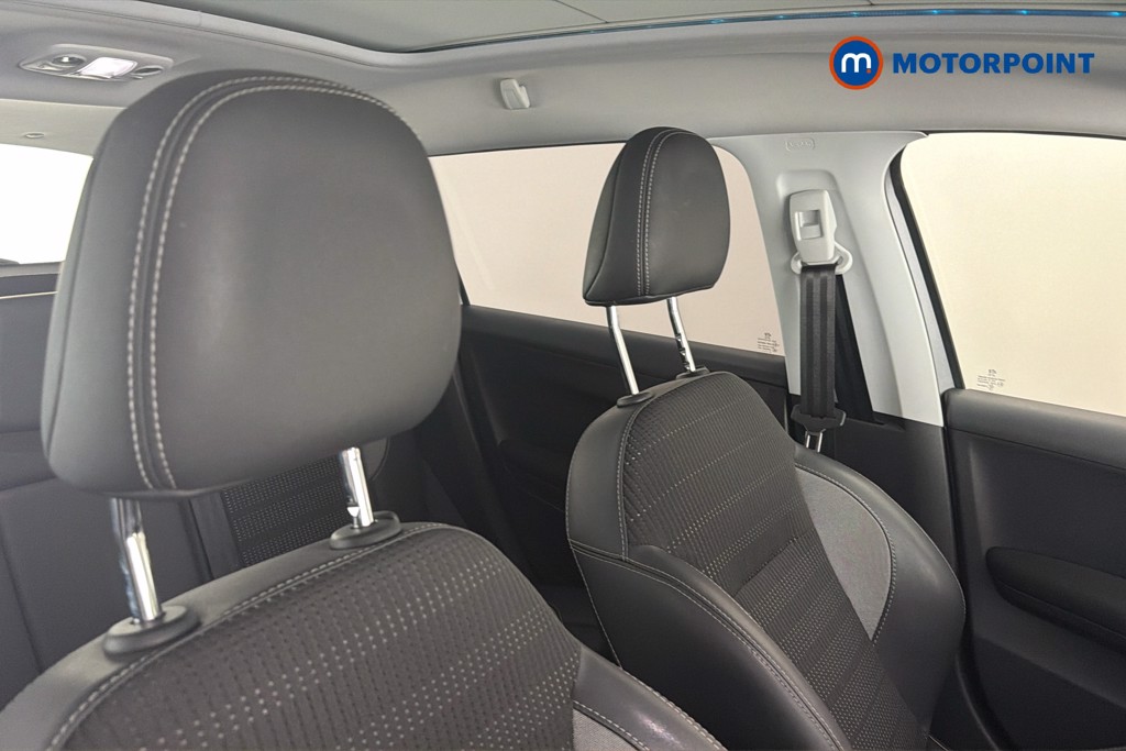 Peugeot 2008 Allure Premium Manual Petrol SUV - Stock Number (1656008) - 23rd supplementary image