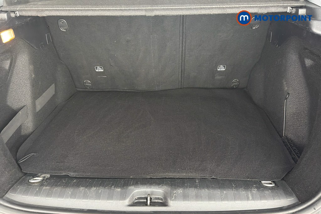 Peugeot 2008 Allure Premium Manual Petrol SUV - Stock Number (1656008) - 33rd supplementary image