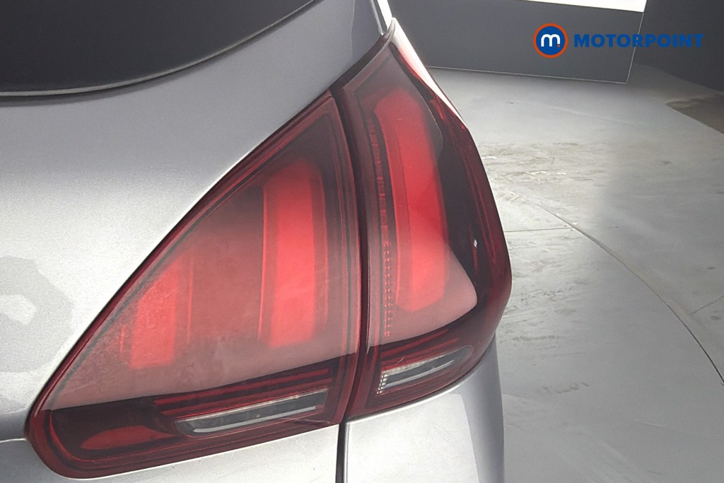 Peugeot 2008 Allure Premium Manual Petrol SUV - Stock Number (1656008) - 38th supplementary image