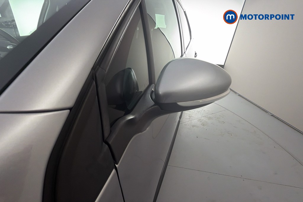 Peugeot 2008 Allure Premium Manual Petrol SUV - Stock Number (1656008) - 43rd supplementary image