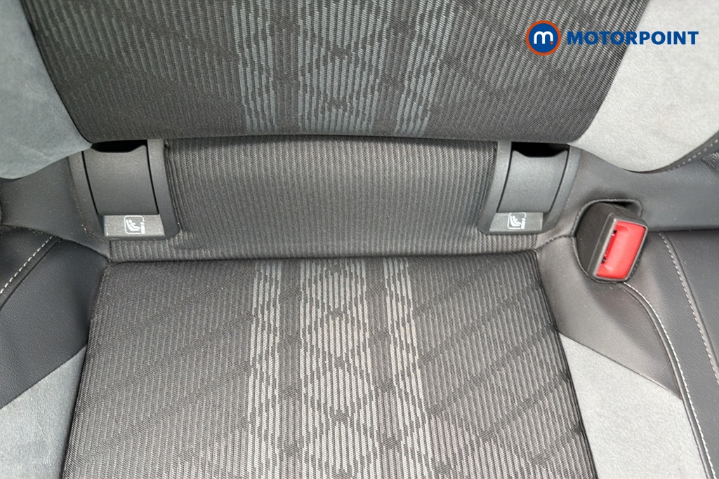 Volkswagen Golf R-Line Automatic Petrol Hatchback - Stock Number (1656345) - 27th supplementary image