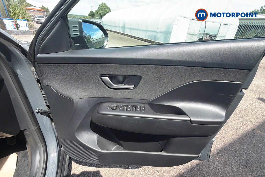 Hyundai Kona Advance Automatic Petrol-Electric Hybrid SUV - Stock Number (1656645) - 19th supplementary image