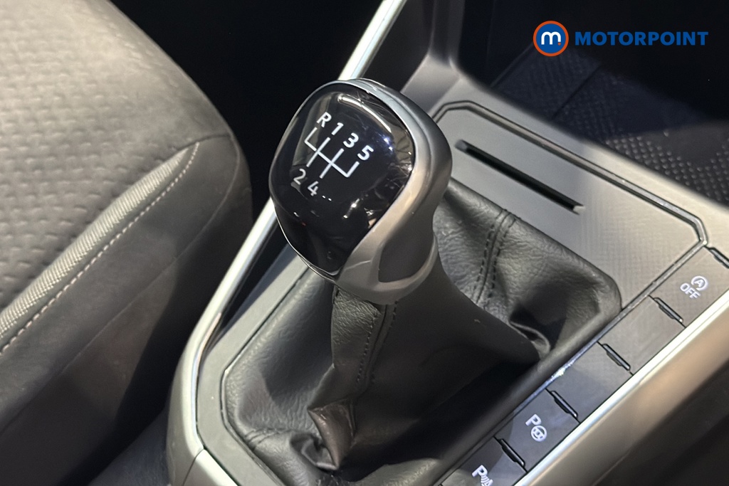 Volkswagen Taigo Life Manual Petrol SUV - Stock Number (1656759) - 997th supplementary image