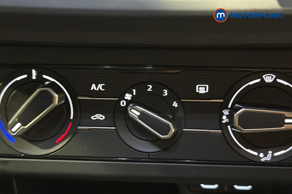 Volkswagen Taigo Life Manual Petrol SUV - Stock Number (1656759) - 1002nd supplementary image