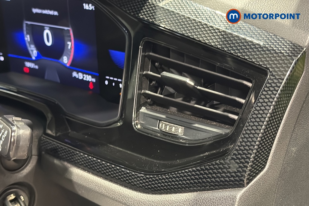 Volkswagen Taigo Life Manual Petrol SUV - Stock Number (1656759) - 1003rd supplementary image