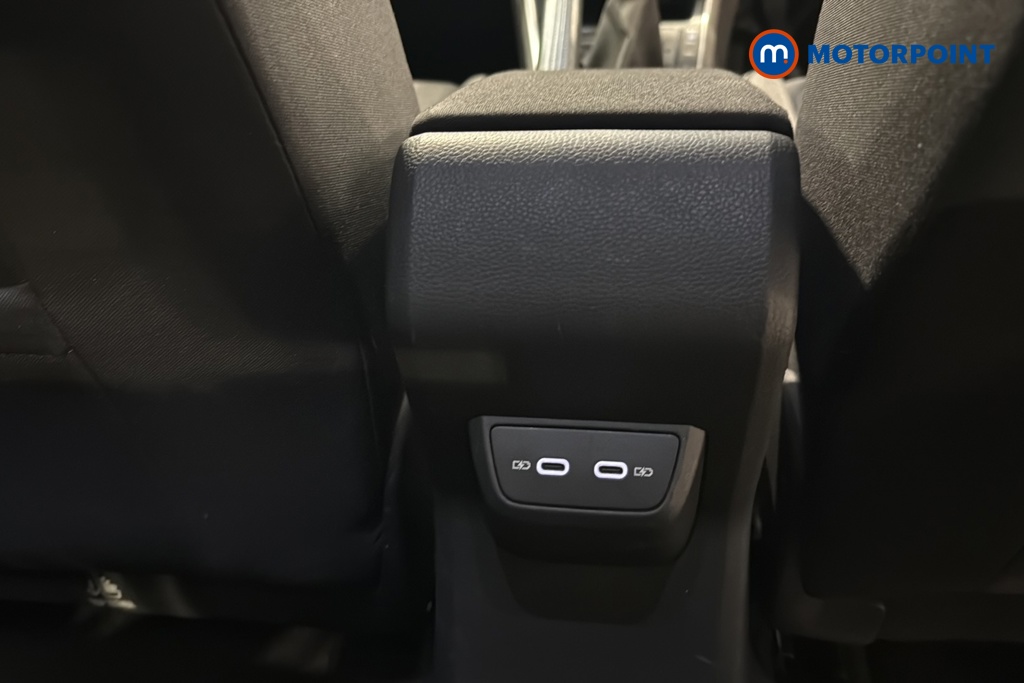 Volkswagen Taigo Life Manual Petrol SUV - Stock Number (1656759) - 28th supplementary image