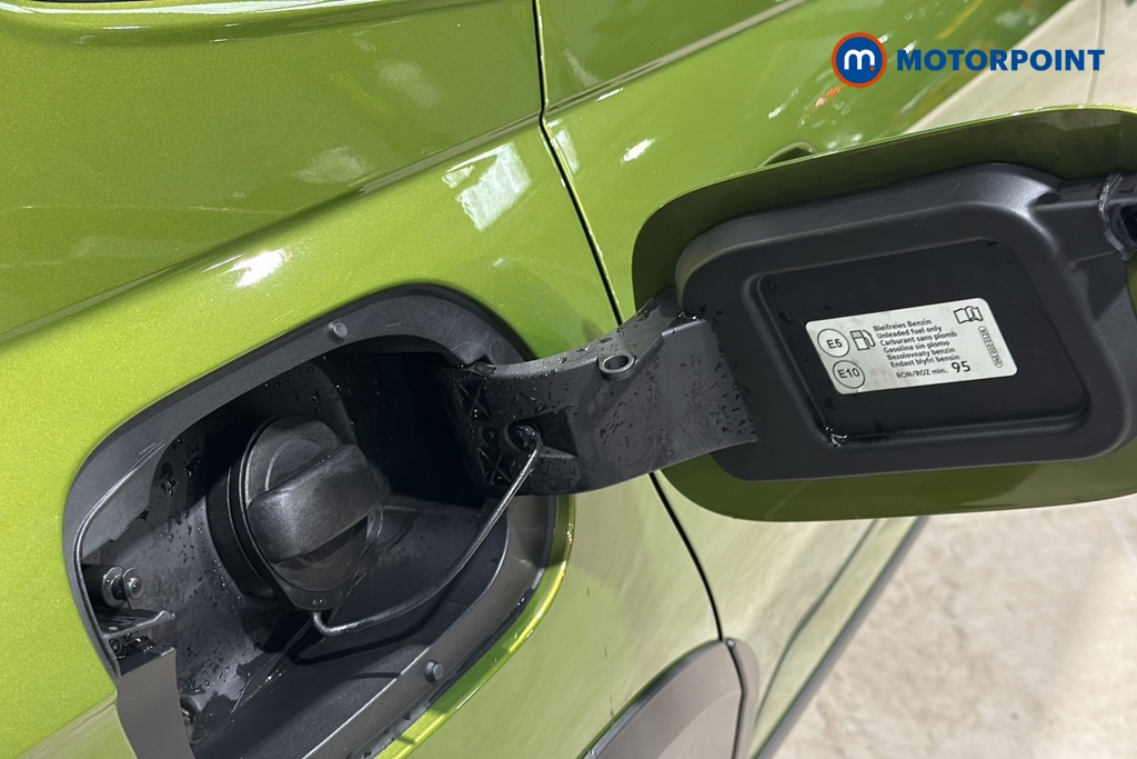 Volkswagen Taigo Life Manual Petrol SUV - Stock Number (1656759) - 41st supplementary image