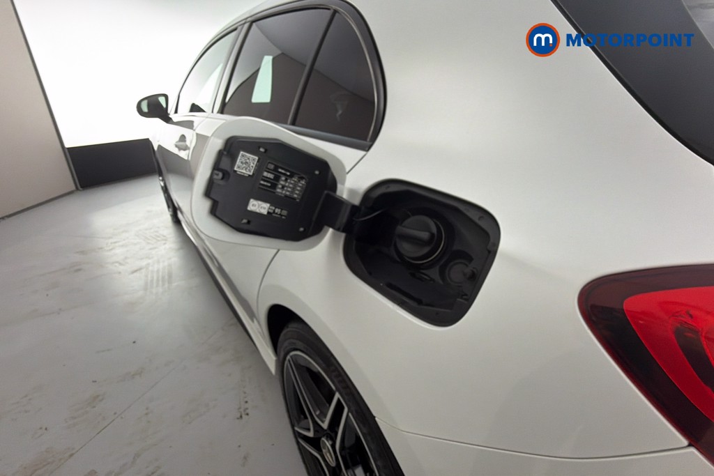Mercedes-Benz A Class Amg Line Executive Edition Automatic Petrol Hatchback - Stock Number (1657018) - 41st supplementary image