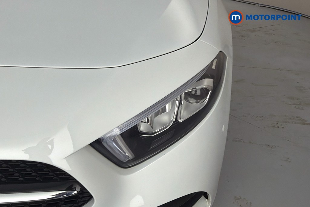 Mercedes-Benz A Class Amg Line Executive Edition Automatic Petrol Hatchback - Stock Number (1657018) - 44th supplementary image