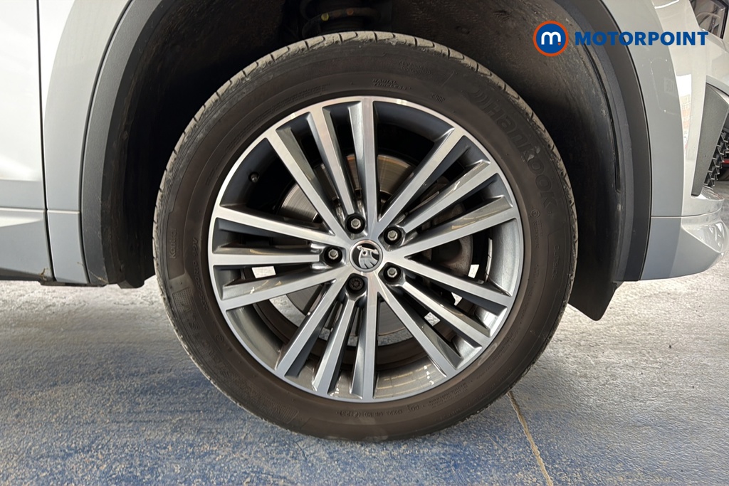 Skoda Kodiaq Laurin -Plus Klement Automatic Petrol SUV - Stock Number (1657256) - 47th supplementary image