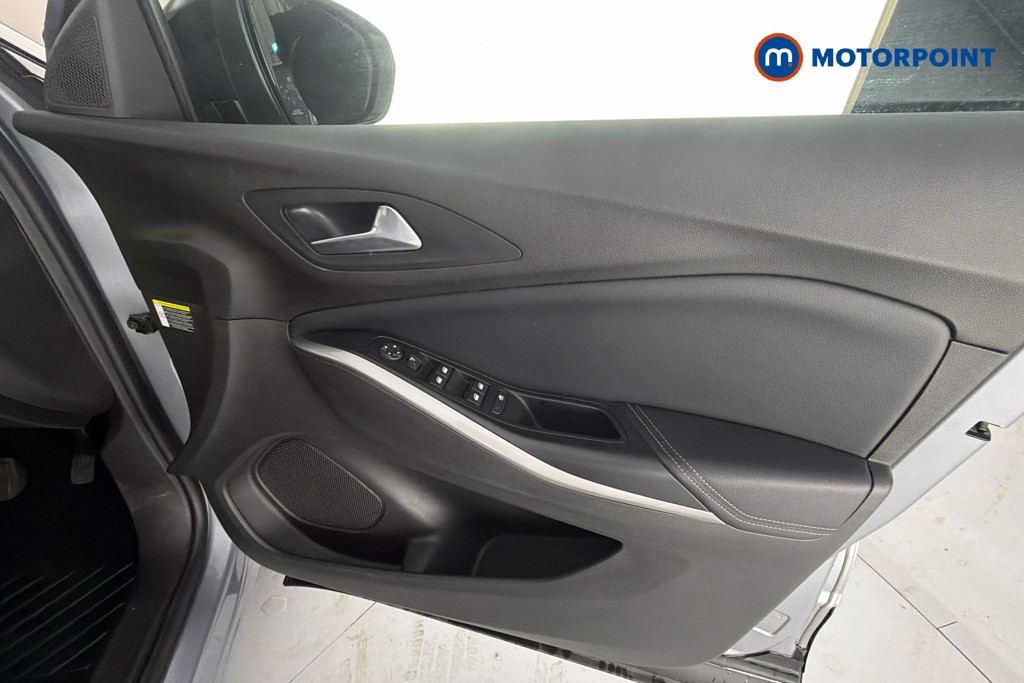 Vauxhall Grandland GS Manual Petrol SUV - Stock Number (1567044) - 19th supplementary image