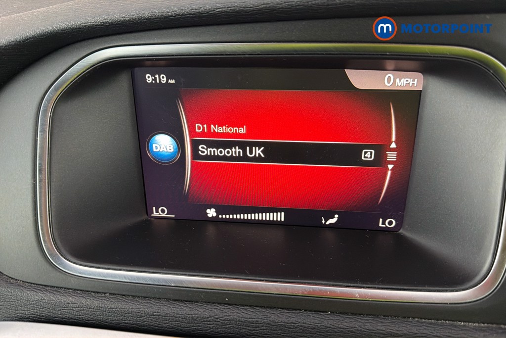 Volvo V40 R Design Pro Automatic Petrol Hatchback - Stock Number (1635457) - 9th supplementary image