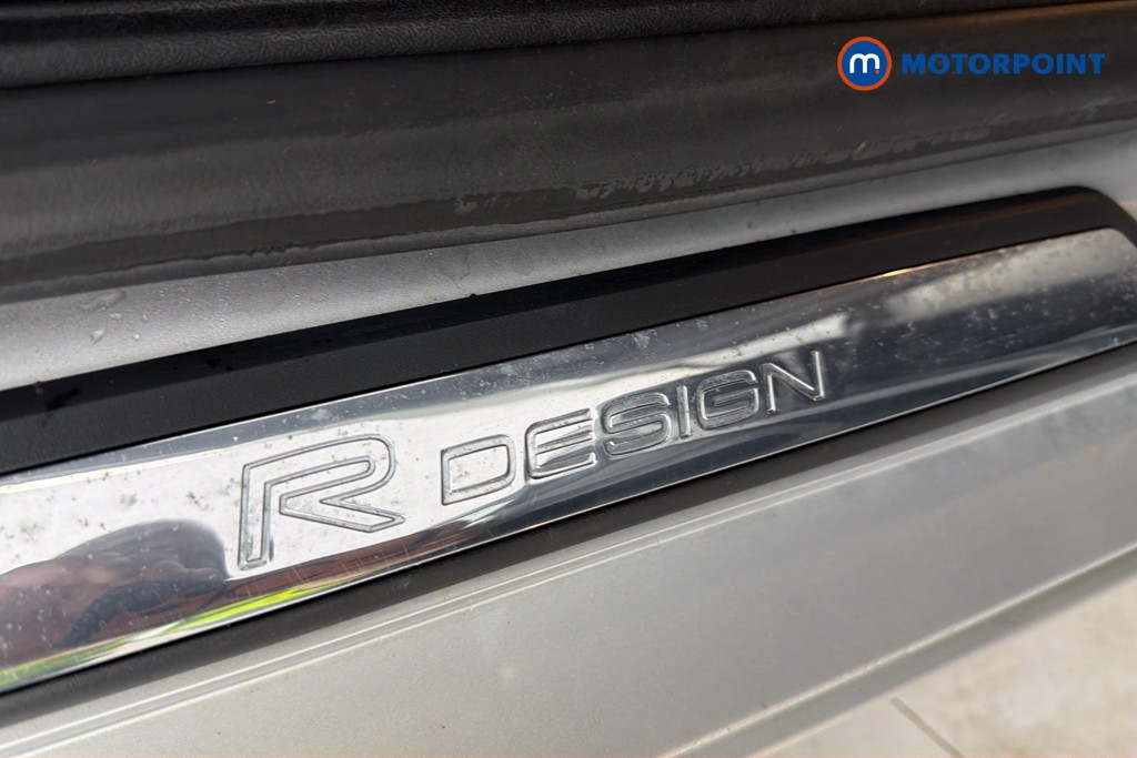 Volvo V40 R Design Pro Automatic Petrol Hatchback - Stock Number (1635457) - 27th supplementary image