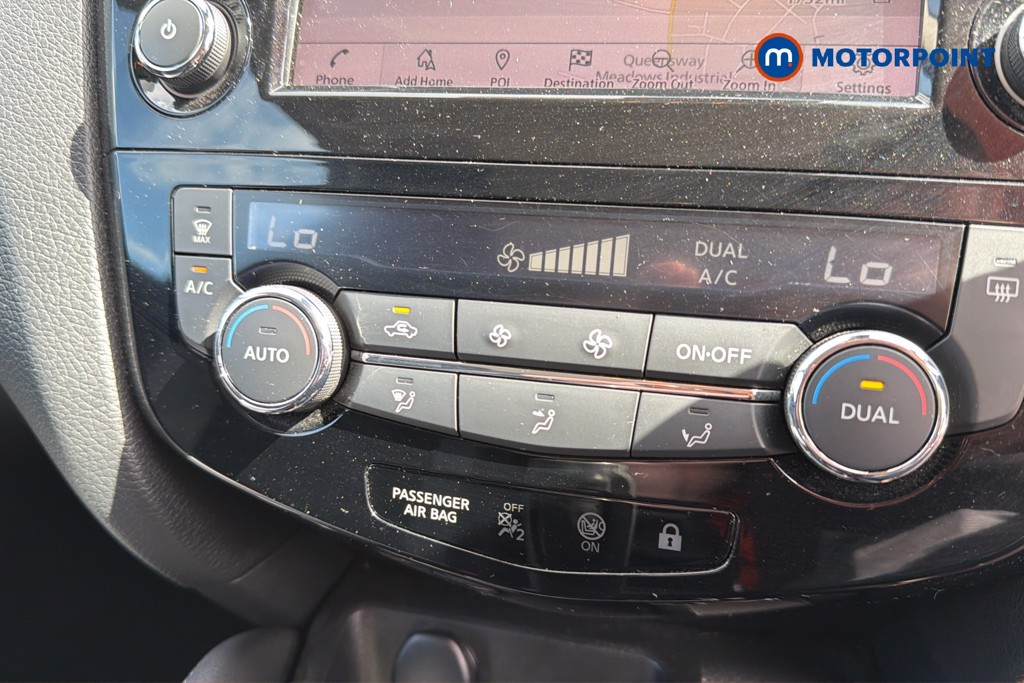 Nissan Qashqai Acenta Premium Automatic Diesel SUV - Stock Number (1638123) - 12th supplementary image