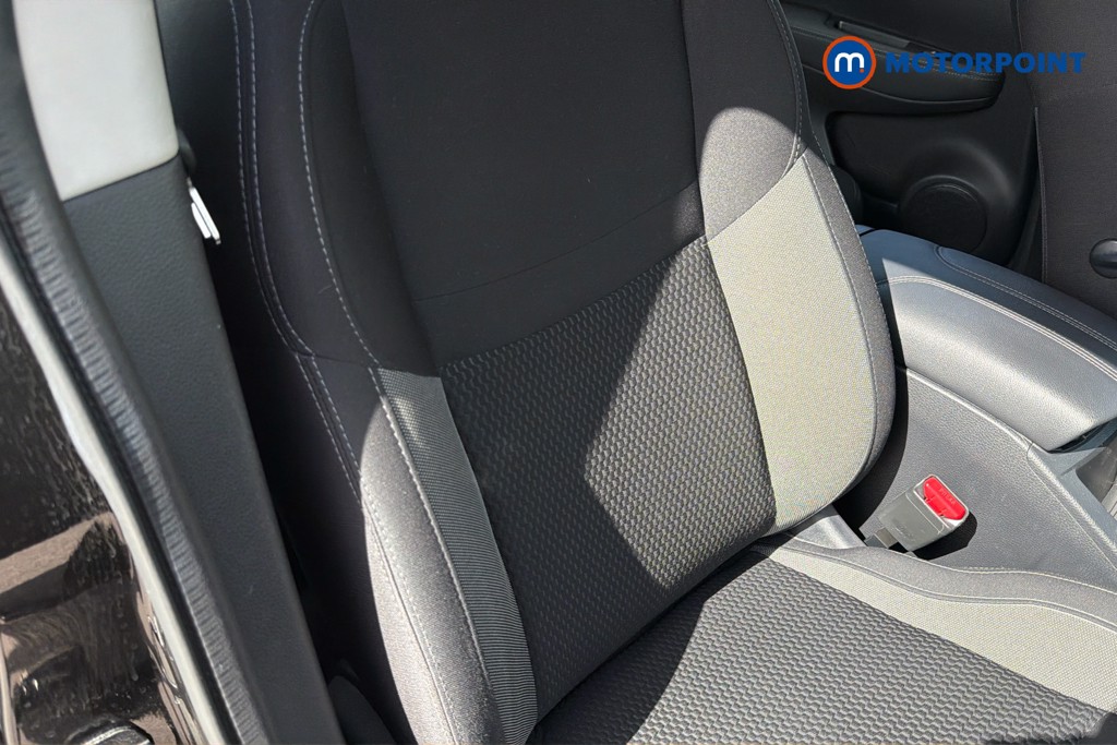 Nissan Qashqai Acenta Premium Automatic Diesel SUV - Stock Number (1638123) - 22nd supplementary image