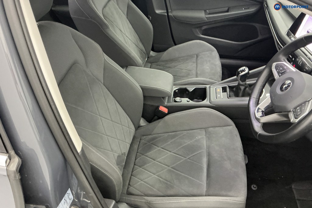 Volkswagen Golf Style Manual Petrol Hatchback - Stock Number (1641068) - 6th supplementary image