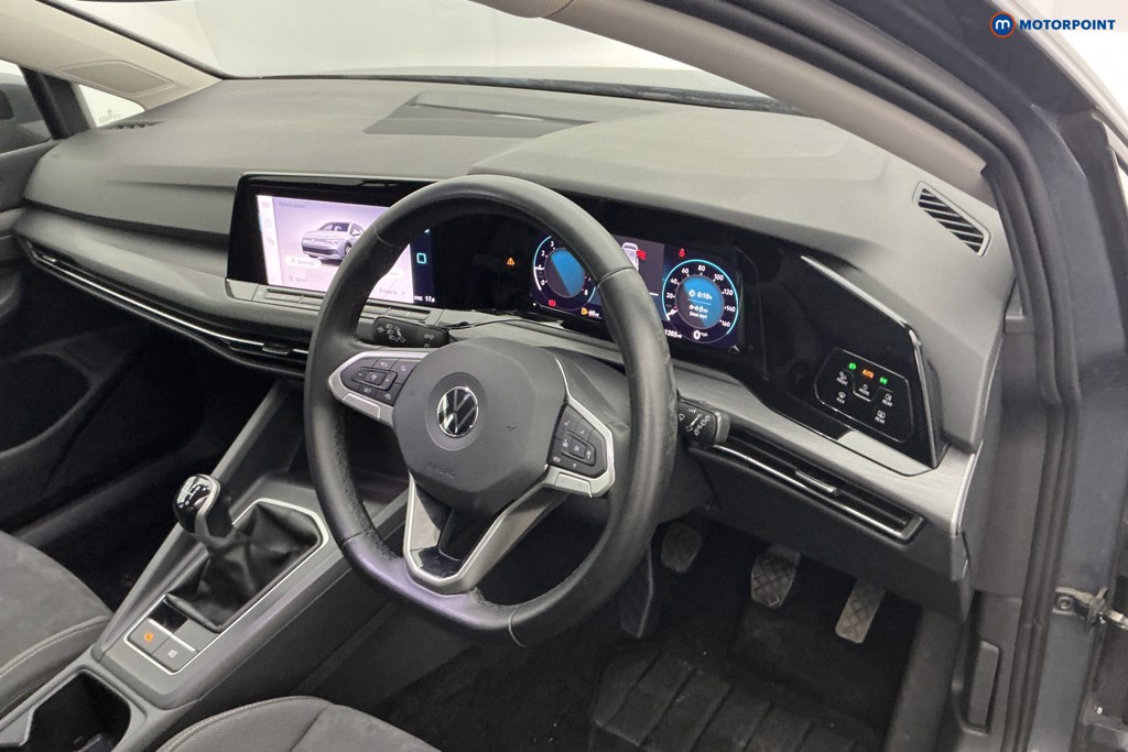 Volkswagen Golf Style Manual Petrol Hatchback - Stock Number (1641068) - 9th supplementary image