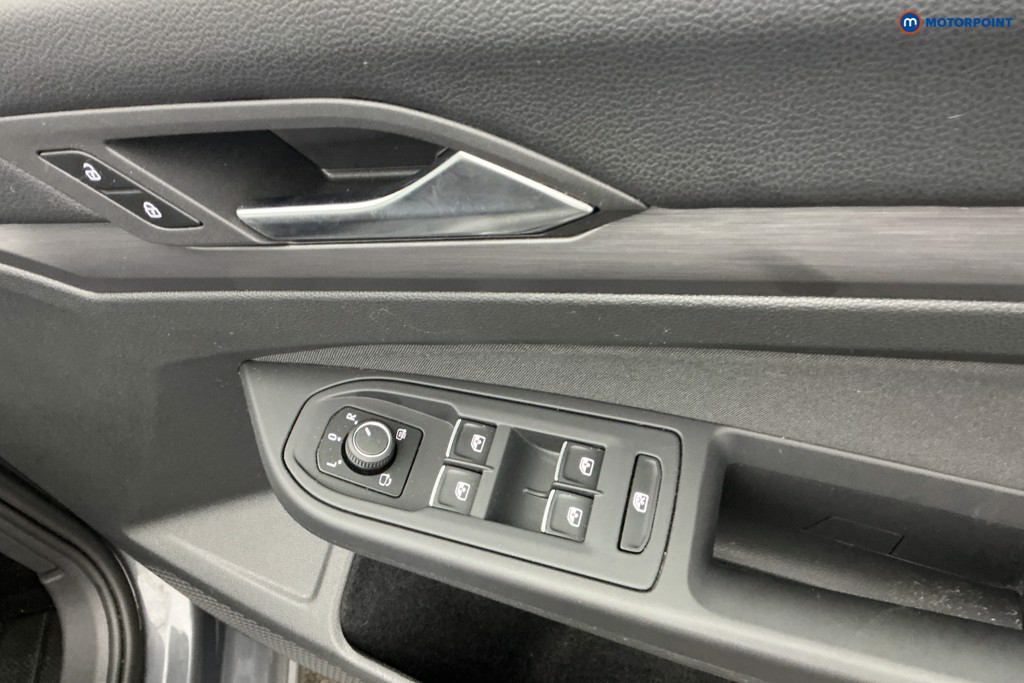 Volkswagen Golf Style Manual Petrol Hatchback - Stock Number (1641068) - 26th supplementary image
