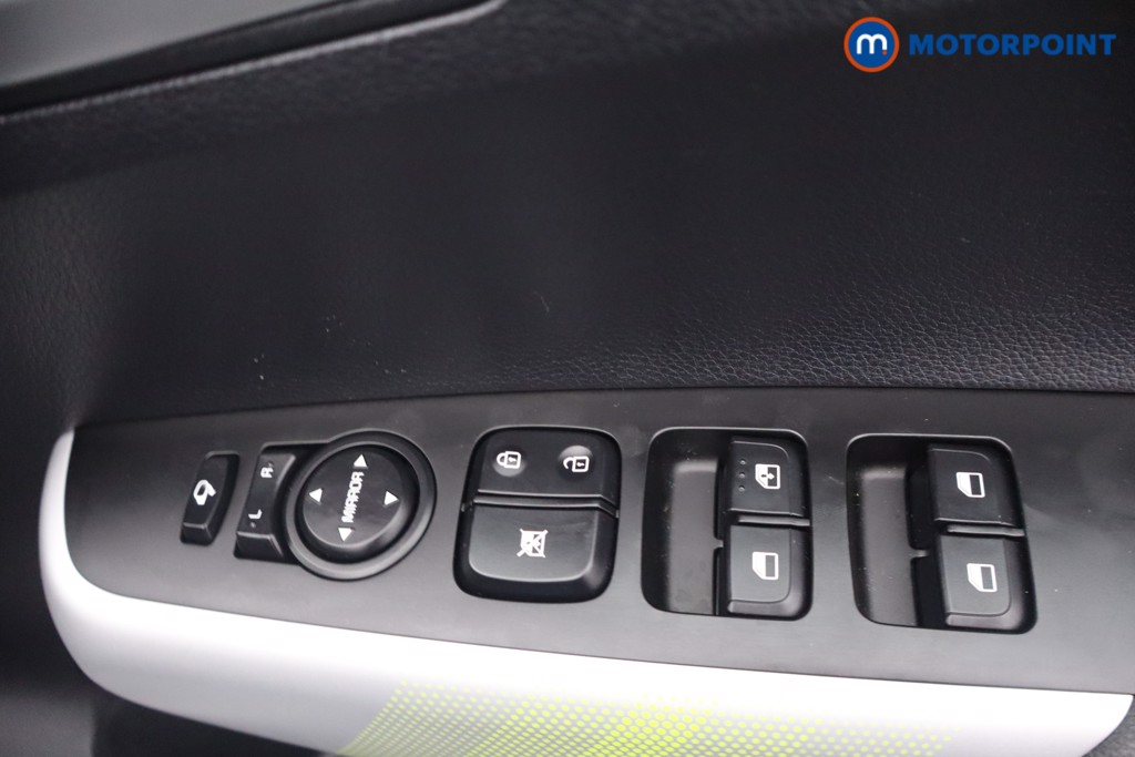 KIA Picanto X-Line S Automatic Petrol Hatchback - Stock Number (1642347) - 11th supplementary image