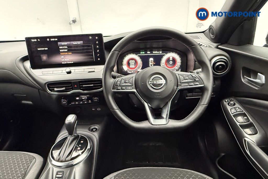 Nissan Juke N-Connecta Automatic Petrol SUV - Stock Number (1642440) - 2nd supplementary image