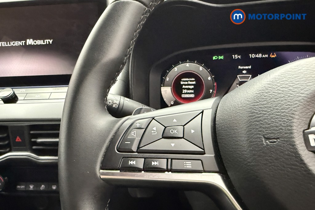 Nissan Juke N-Connecta Automatic Petrol SUV - Stock Number (1642440) - 7th supplementary image