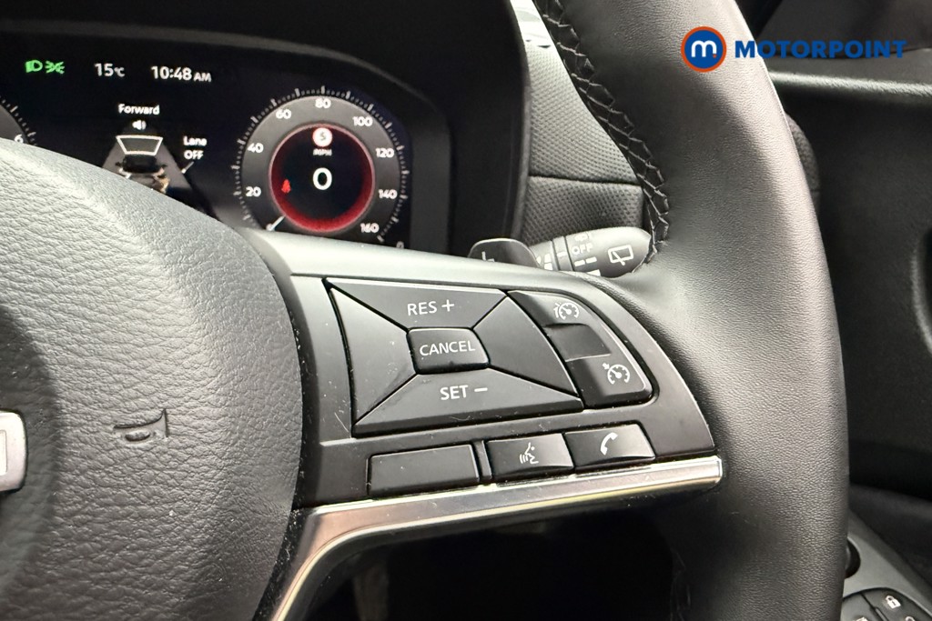 Nissan Juke N-Connecta Automatic Petrol SUV - Stock Number (1642440) - 8th supplementary image
