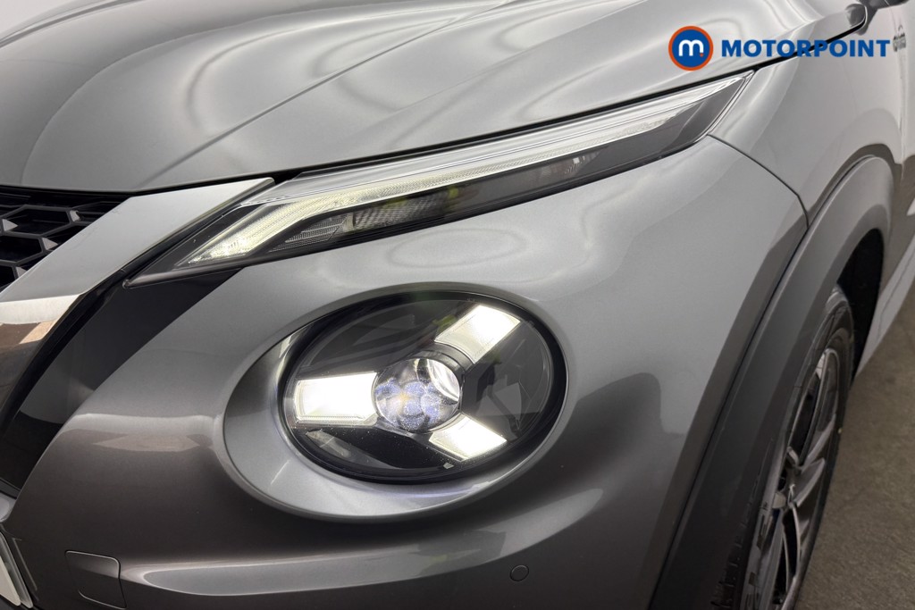 Nissan Juke N-Connecta Automatic Petrol SUV - Stock Number (1642440) - 21st supplementary image
