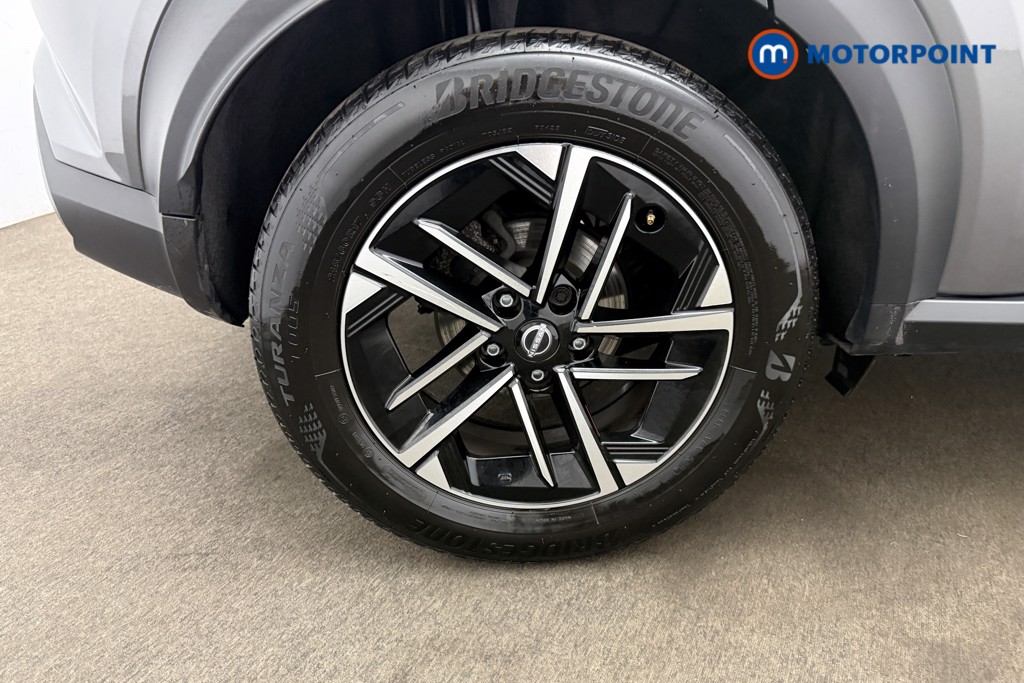 Nissan Juke N-Connecta Automatic Petrol SUV - Stock Number (1642440) - 23rd supplementary image