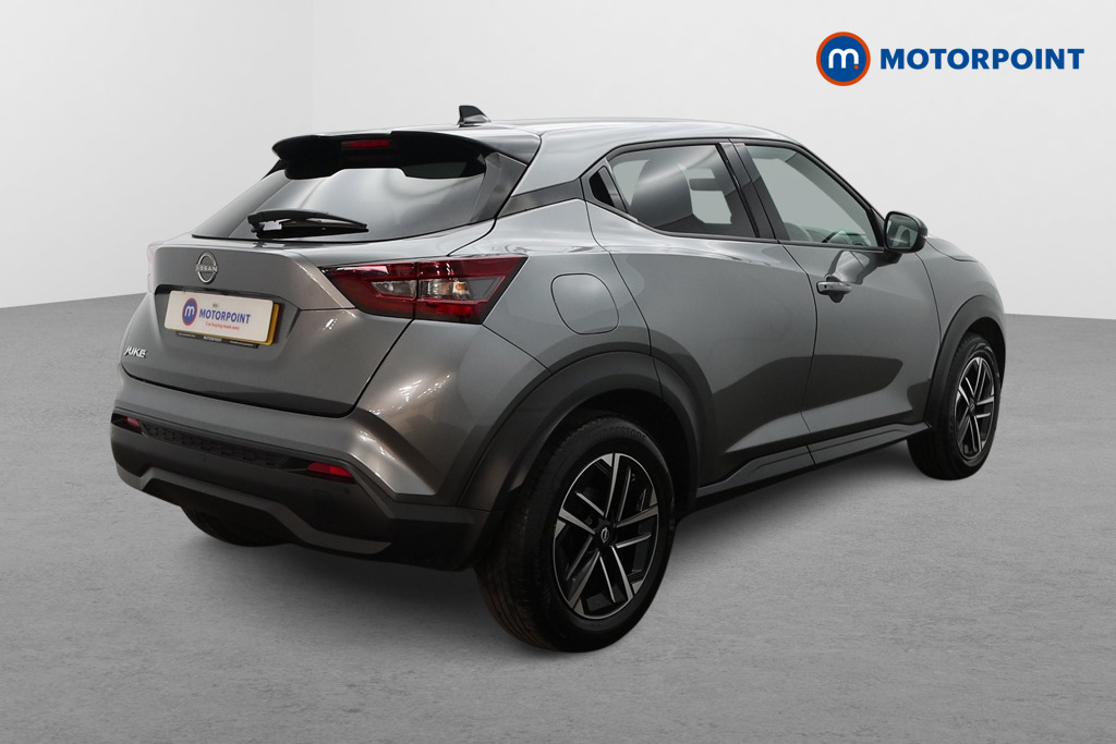 Nissan Juke N-Connecta Automatic Petrol SUV - Stock Number (1642440) - Drivers side rear corner