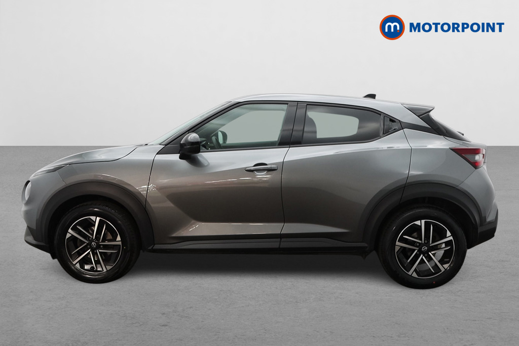Nissan Juke N-Connecta Automatic Petrol SUV - Stock Number (1642440) - Passenger side