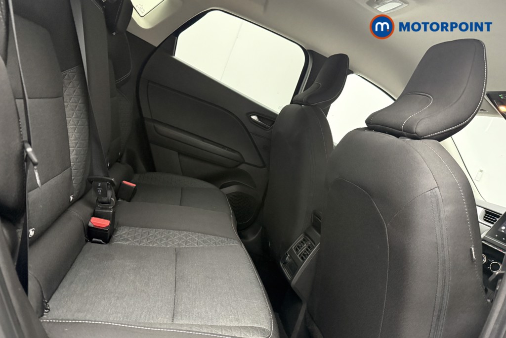 Renault Captur Evolution Manual Petrol SUV - Stock Number (1644588) - 9th supplementary image