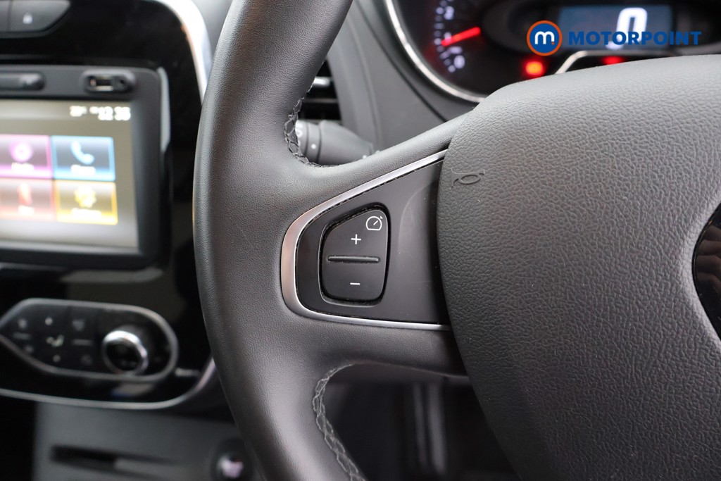 Renault Captur Iconic Manual Diesel SUV - Stock Number (1645076) - 6th supplementary image