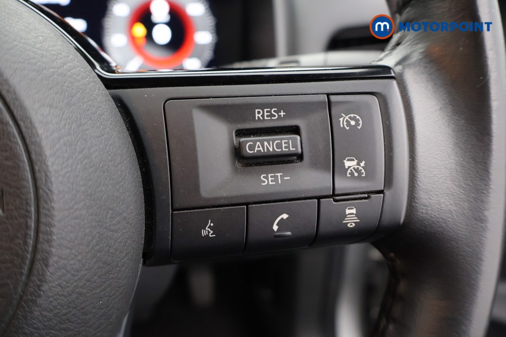 Nissan X-Trail N-Connecta Automatic Petrol-Electric Hybrid SUV - Stock Number (1645665) - 7th supplementary image
