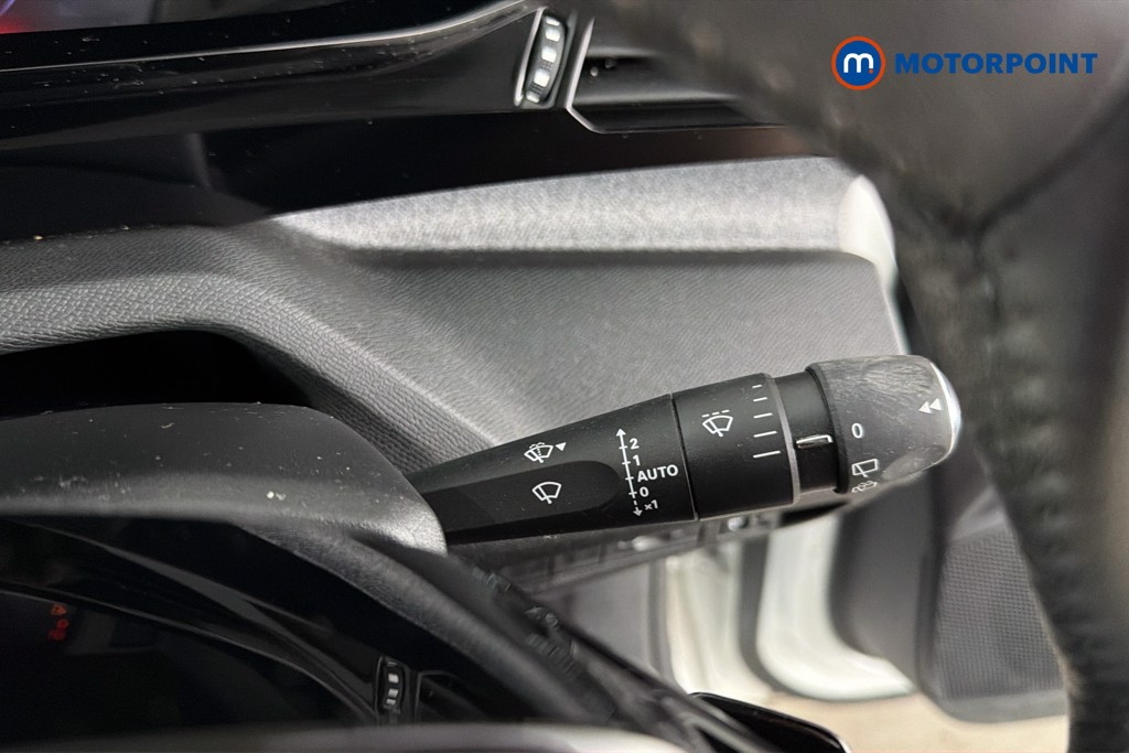 Peugeot 308 Allure Premium Automatic Diesel Estate - Stock Number (1646621) - 7th supplementary image