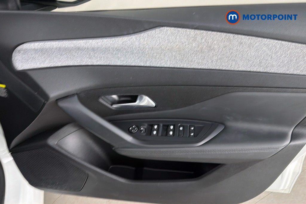 Peugeot 308 Allure Premium Automatic Diesel Estate - Stock Number (1646621) - 19th supplementary image