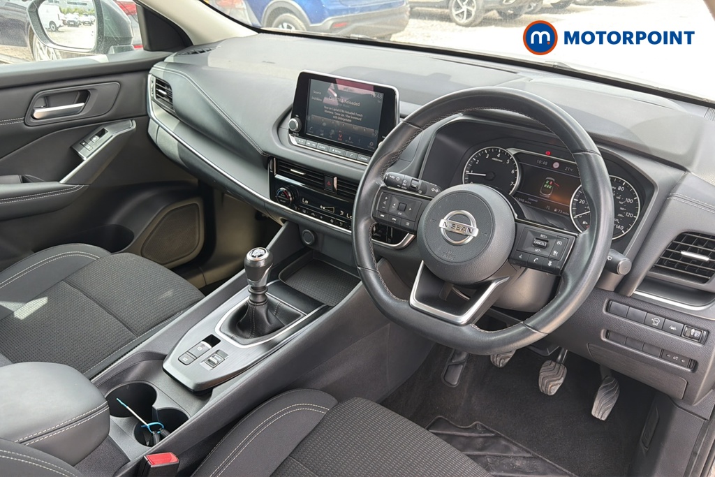Nissan Qashqai Acenta Premium Manual Petrol SUV - Stock Number (1646726) - 1st supplementary image