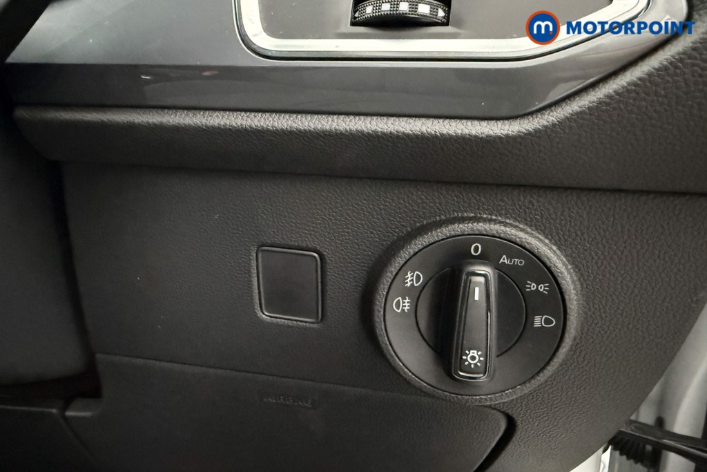 Seat Ateca Se Technology Automatic Petrol SUV - Stock Number (1647348) - 5th supplementary image