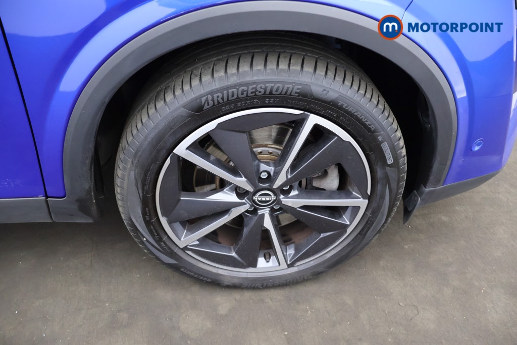 Nissan Qashqai Tekna Automatic Petrol-Electric Hybrid SUV - Stock Number (1648366) - 4th supplementary image