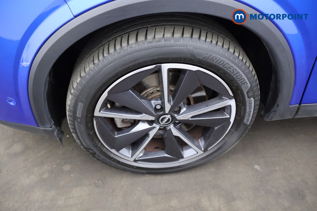Nissan Qashqai Tekna Automatic Petrol-Electric Hybrid SUV - Stock Number (1648366) - 1st supplementary image