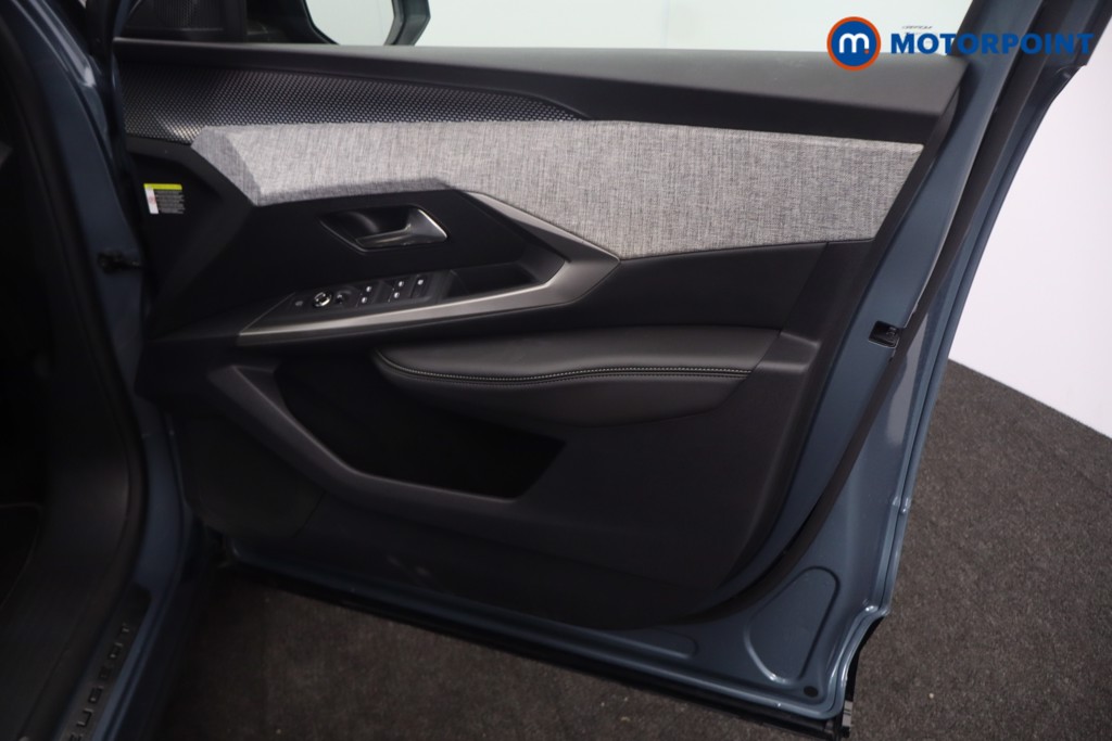 Peugeot 3008 GT Automatic Electric SUV - Stock Number (1648722) - 14th supplementary image