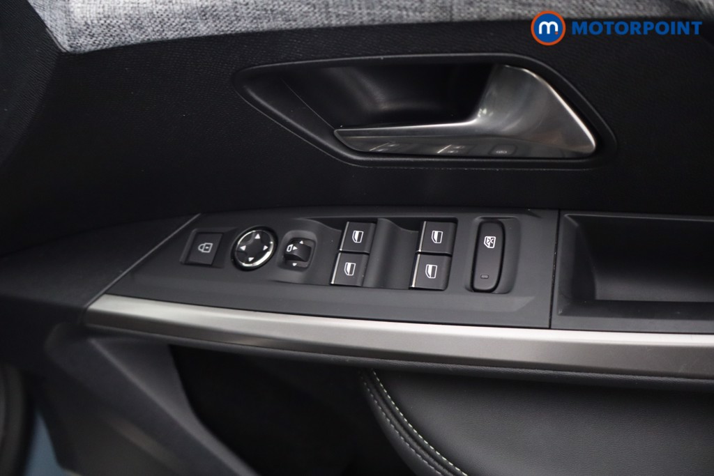 Peugeot 3008 GT Automatic Electric SUV - Stock Number (1648722) - 15th supplementary image