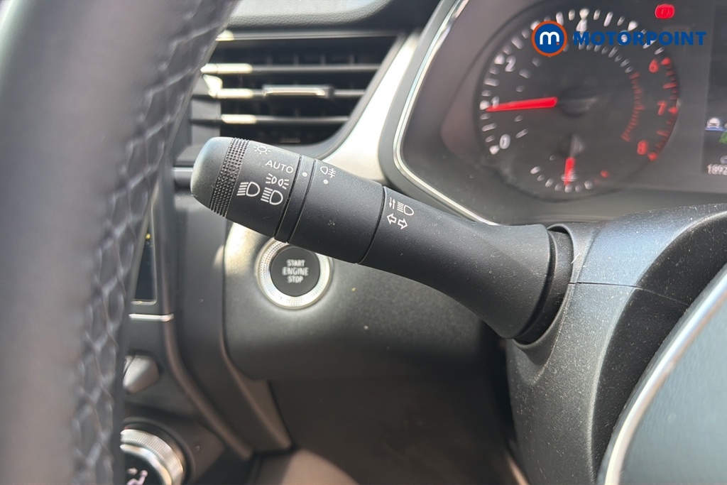 Renault Captur Evolution Manual Petrol SUV - Stock Number (1648753) - 5th supplementary image