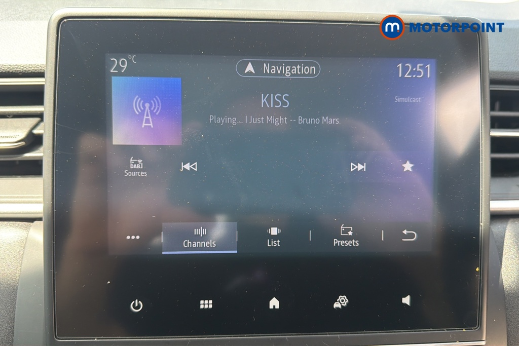 Renault Captur Evolution Manual Petrol SUV - Stock Number (1648753) - 8th supplementary image