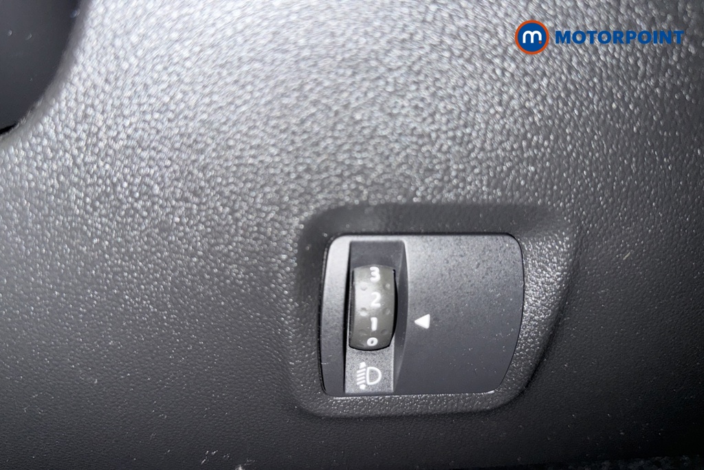 Dacia Sandero Stepway Expression Manual Petrol Hatchback - Stock Number (1649411) - 11th supplementary image