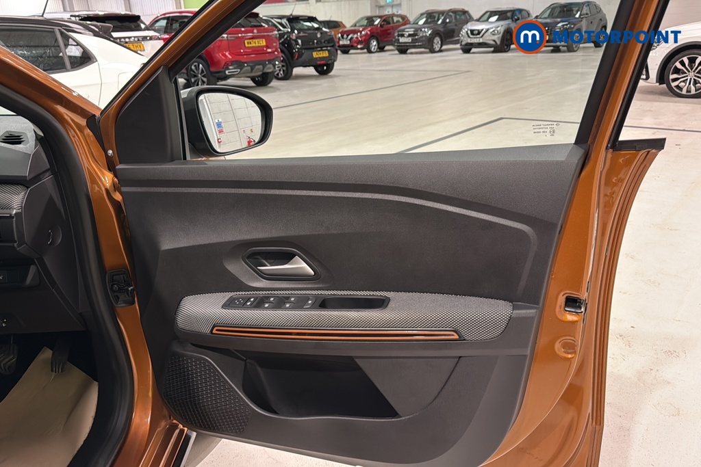 Dacia Sandero Stepway Expression Manual Petrol Hatchback - Stock Number (1649411) - 18th supplementary image